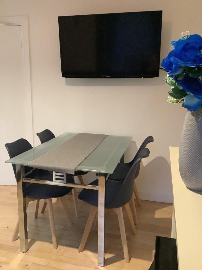 Ground Floor Apartment With Garden Glasgow Exterior foto