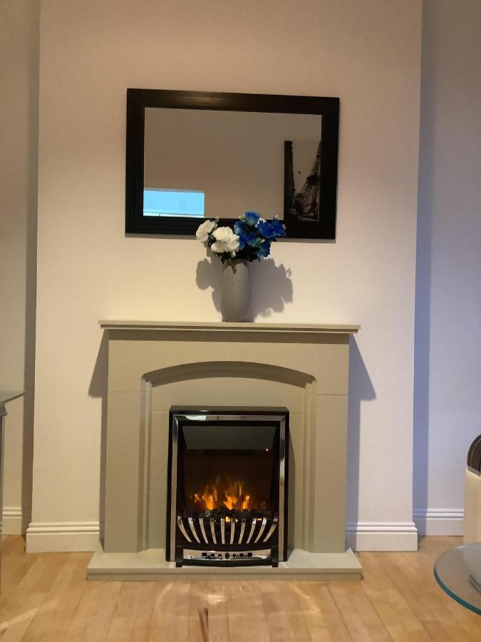 Ground Floor Apartment With Garden Glasgow Exterior foto